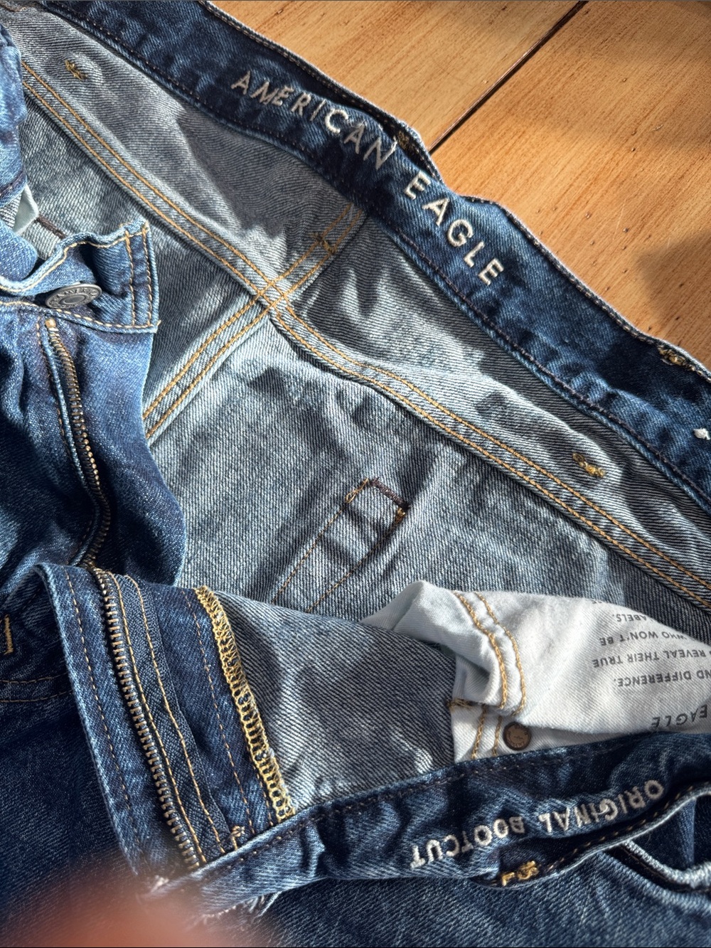 Jeans Subcategory Identification - Picture 2 of 4
